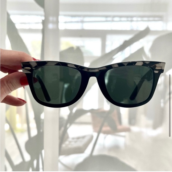 Ray Ban Vintage Wayfarer Street Neat Black Pearl MOP Mosaic Model W… - Picture 4 of 4